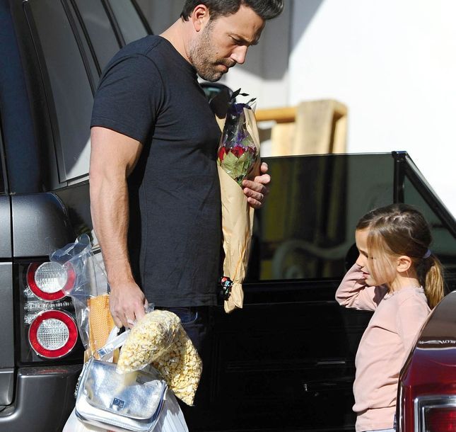 ffn-affleck-ben-pabloff-111614-51587549-ggg-R1