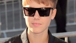 Justin Bieber dojrzewa (FOTO)