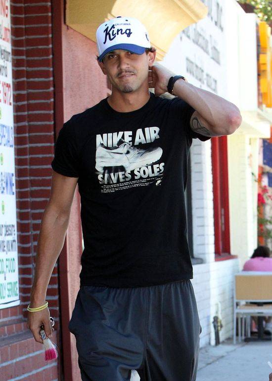 Kaley Cuoco juz znalałza nowego chłopaka