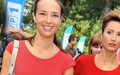 Brodzik i Czartoryska w czerwonych sukienkach (FOTO)