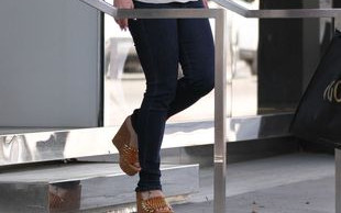 Britney Spears przefarbowała się na brąz (FOTO)