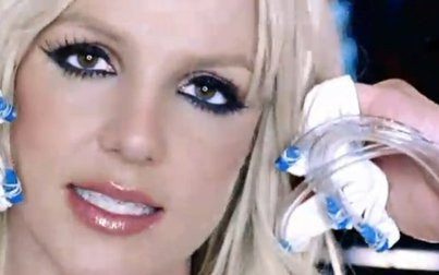 Jest teledysk do Hold It Against Me Britney Spears [VIDEO]