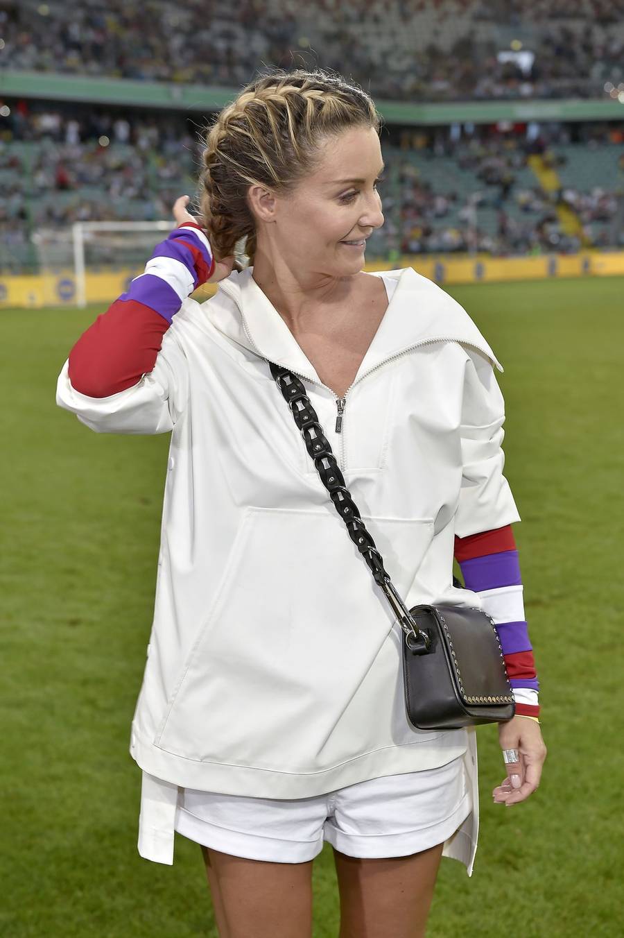 Małgorzata Rozenek-Majdan w warkoczach