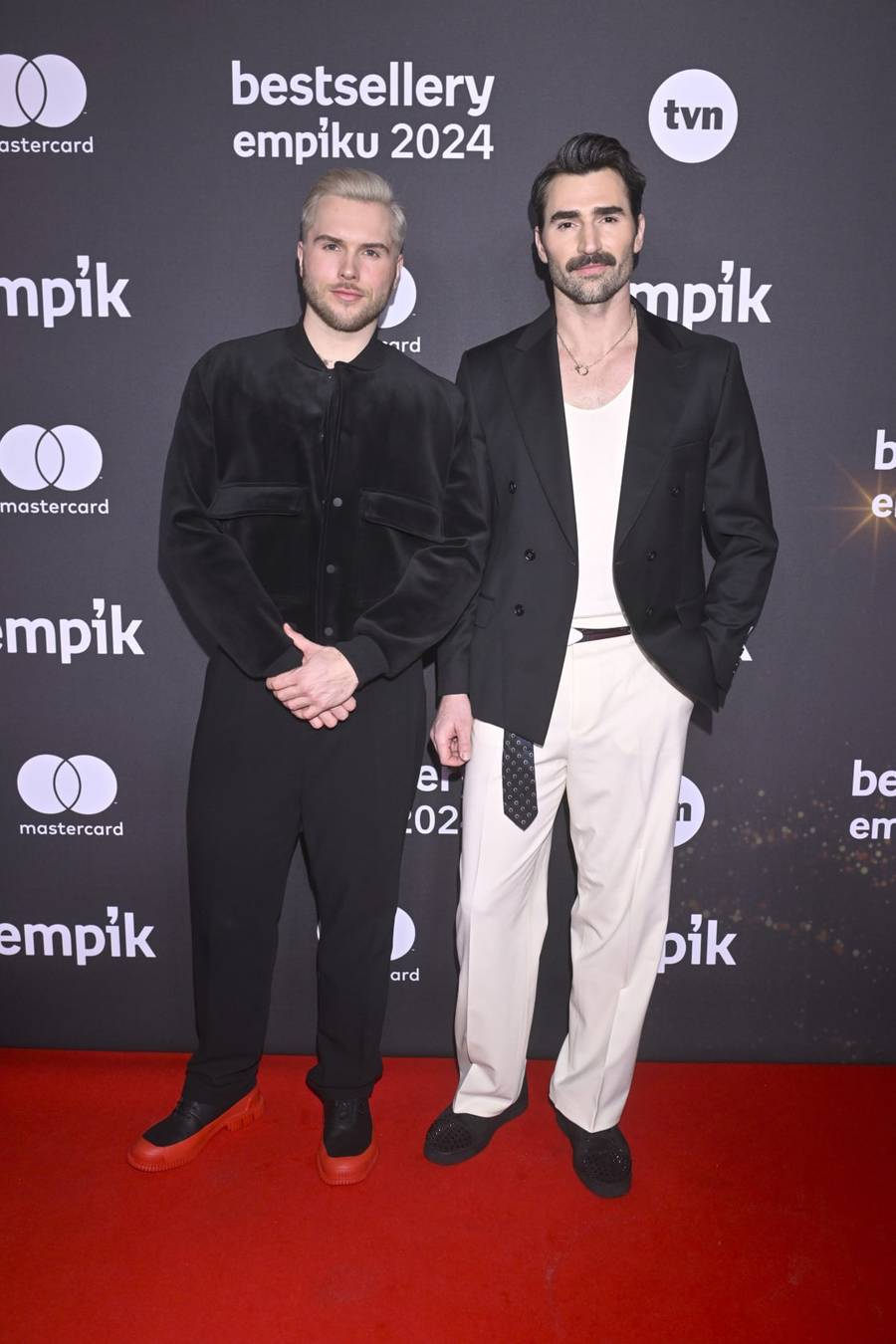 Oszałamiające kreacje na Bestsellerach Empiku 2024! PÓŁNAGA Roksana Węgiel, Maria Dębska, odmieniona Racewicz (FOTO)