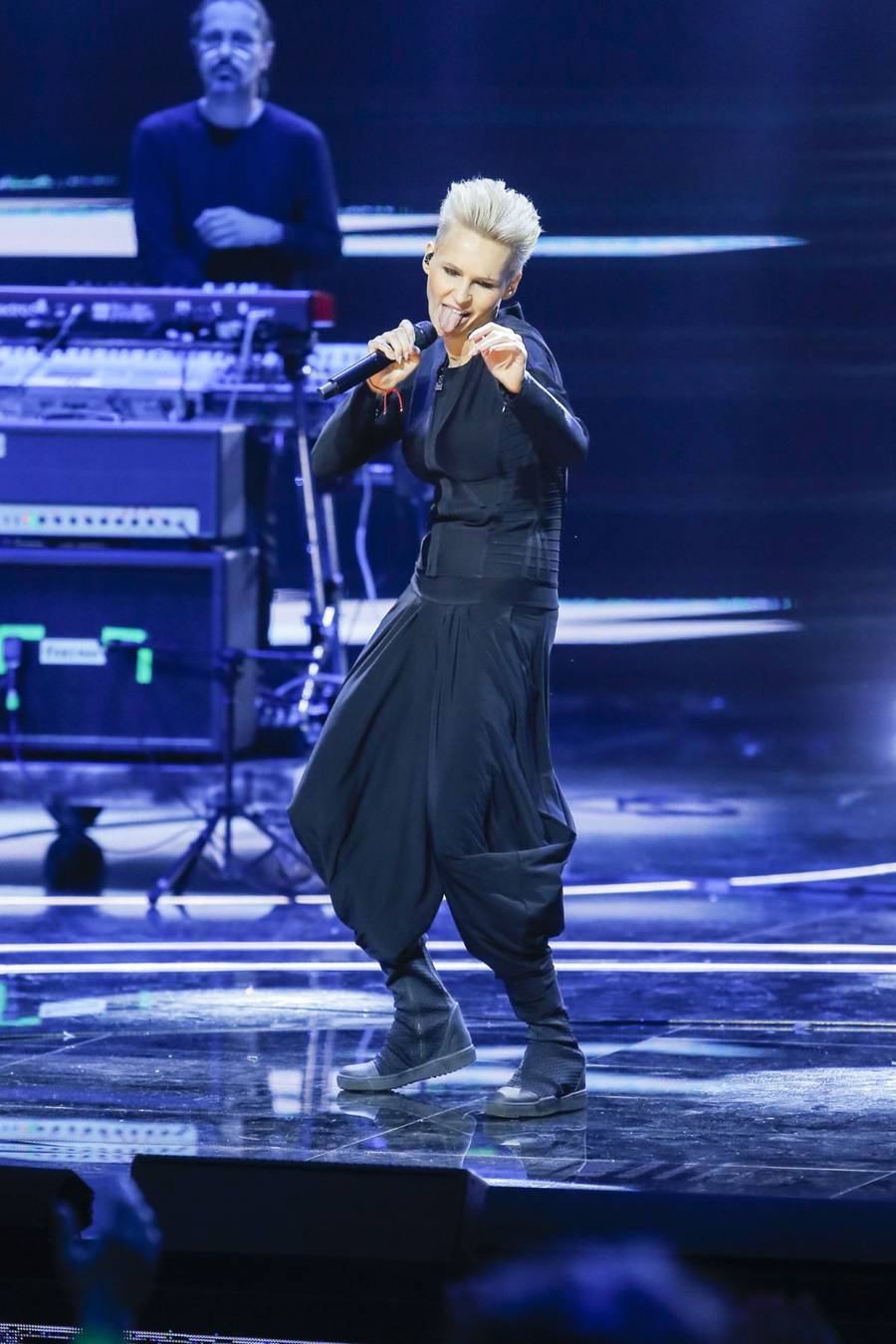 Te looki gwiazd na Polsat Hit Festiwal przeszły do historii! Aż trudno o nich zapomnieć (FOTO)