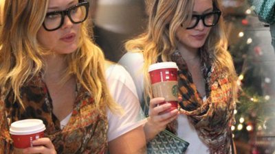 Hilary Duff na przedświątecznych zakupach (FOTO)