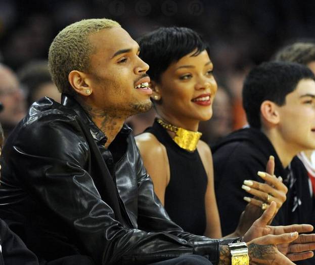 Chris Brown ze szczegółami opowiada, jak bił Rihannę, a krew zalewała jej twarz