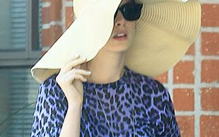 Anne Hathaway nie opowiada o tym, jakim sposobem schudła