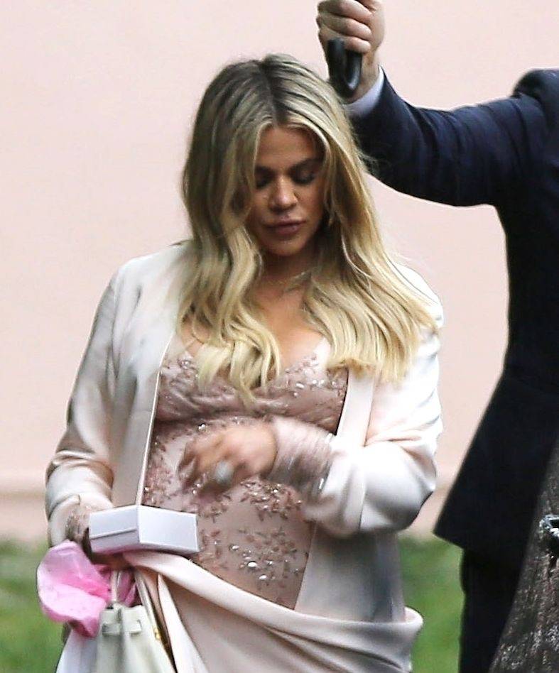 Tristan Thompson CAŁOWAŁ nieznajomą dziewczynę w lokalu w Nowym Jorku?