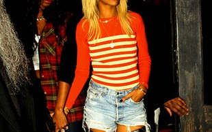 Rihanna – blond kocica w butach (FOTO)