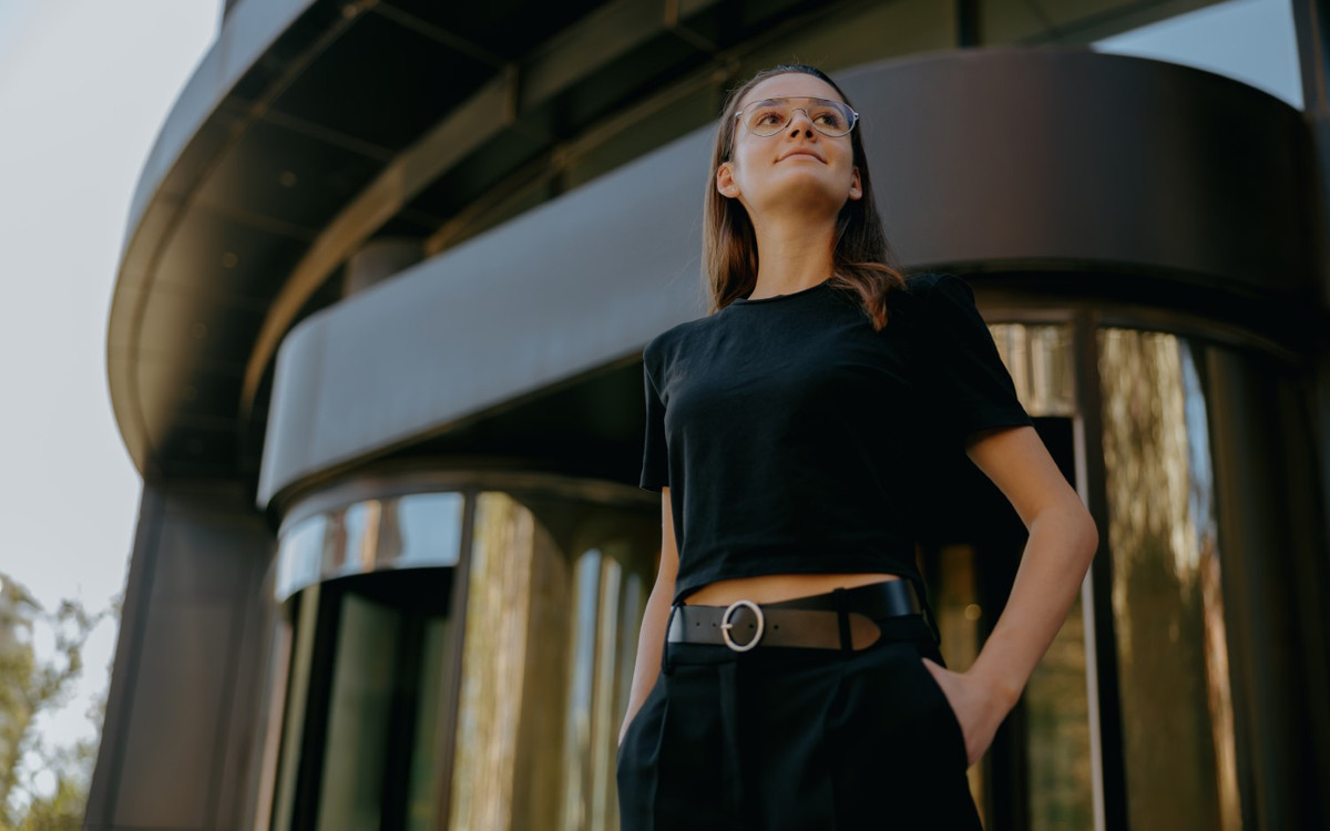 Akcesoria w roli głównej – przewodnik po stylowych dodatkach