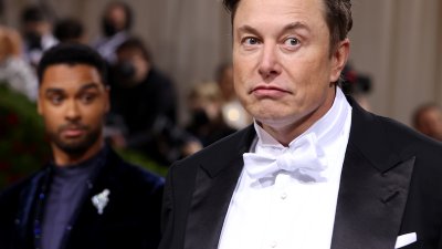 Elon Musk pokazał rzadkie zdjęcia 2-letniego syna X AE A-XII. Podobny do taty?