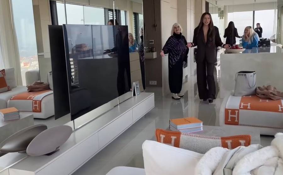 Julia von Stein, fot. YouTube