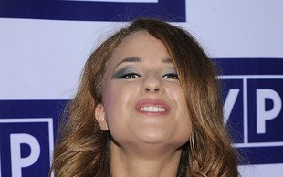 Kaja Paschalska w supermini pokazuje tatuaż (FOTO)