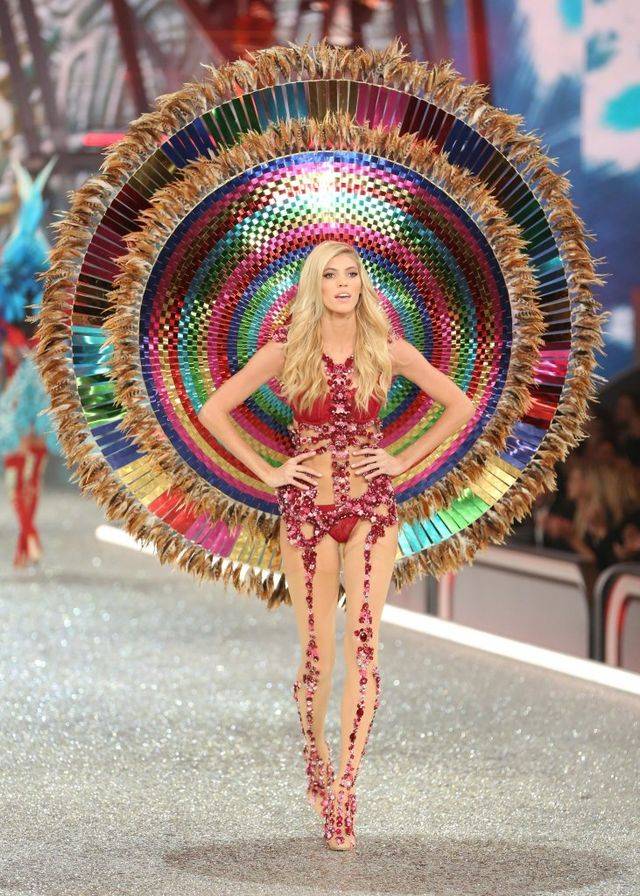 Pokaz Victoria’s Secret 2016