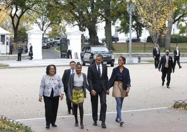 Barack Obama z córkami