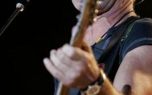 Sting odwiedza burdele