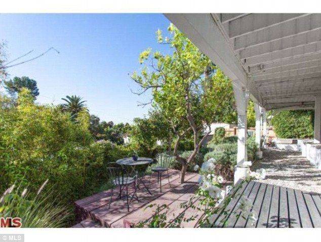 Skromne (?) mieszkanie Diane Kruger