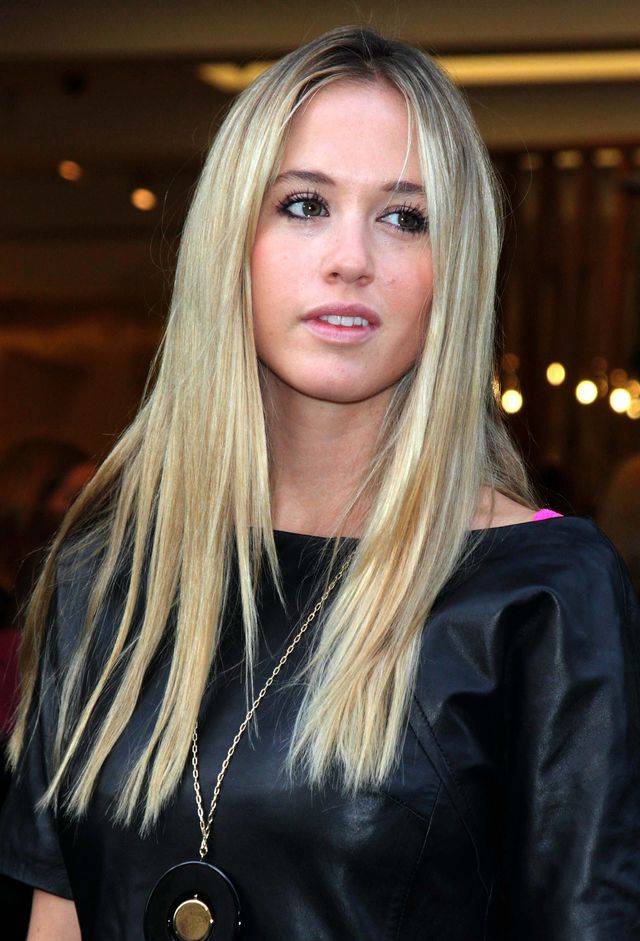 Pamiętacie BYŁE dziewczyny księcia Harry’ego? Kiedyś wolał BLONDYNKI