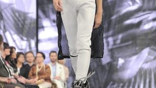 Mateusz Maga prawie jak Anja Rubik (Instagram)