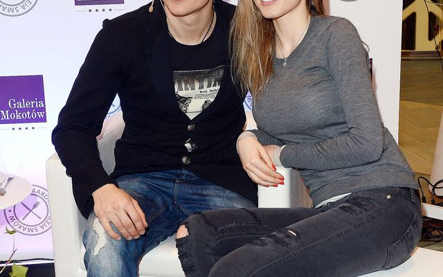 Rafał Brzozowski – to ciacho jest już zajęte!