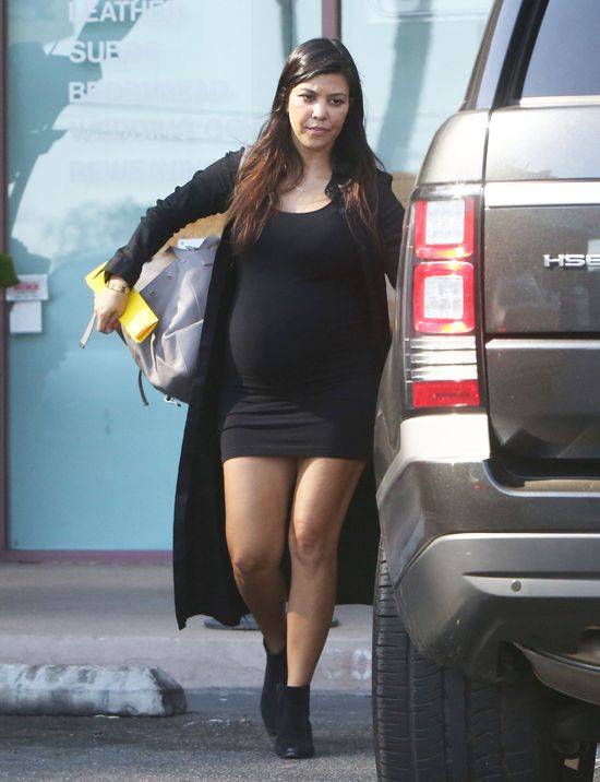 Styl ciężarnej Kourtney Kardashian
