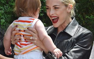 Jaime King bardzo schudła. Znów ma obsesję szczupłej figury?