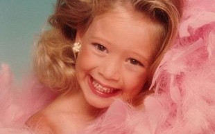 Tak zaczynała, dziś to krytykuje? (FOTO)