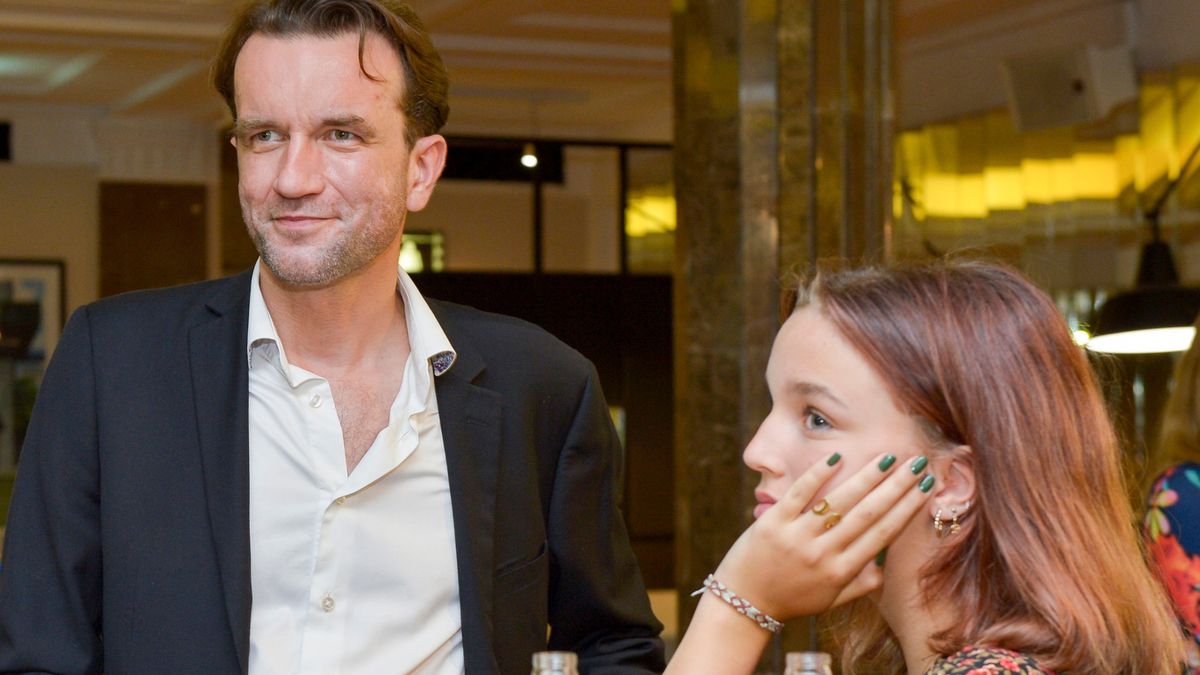 Tomasz Kot zabrał córkę na premierę filmu. Blanka ma już 14 lat (ZDJĘCIA)