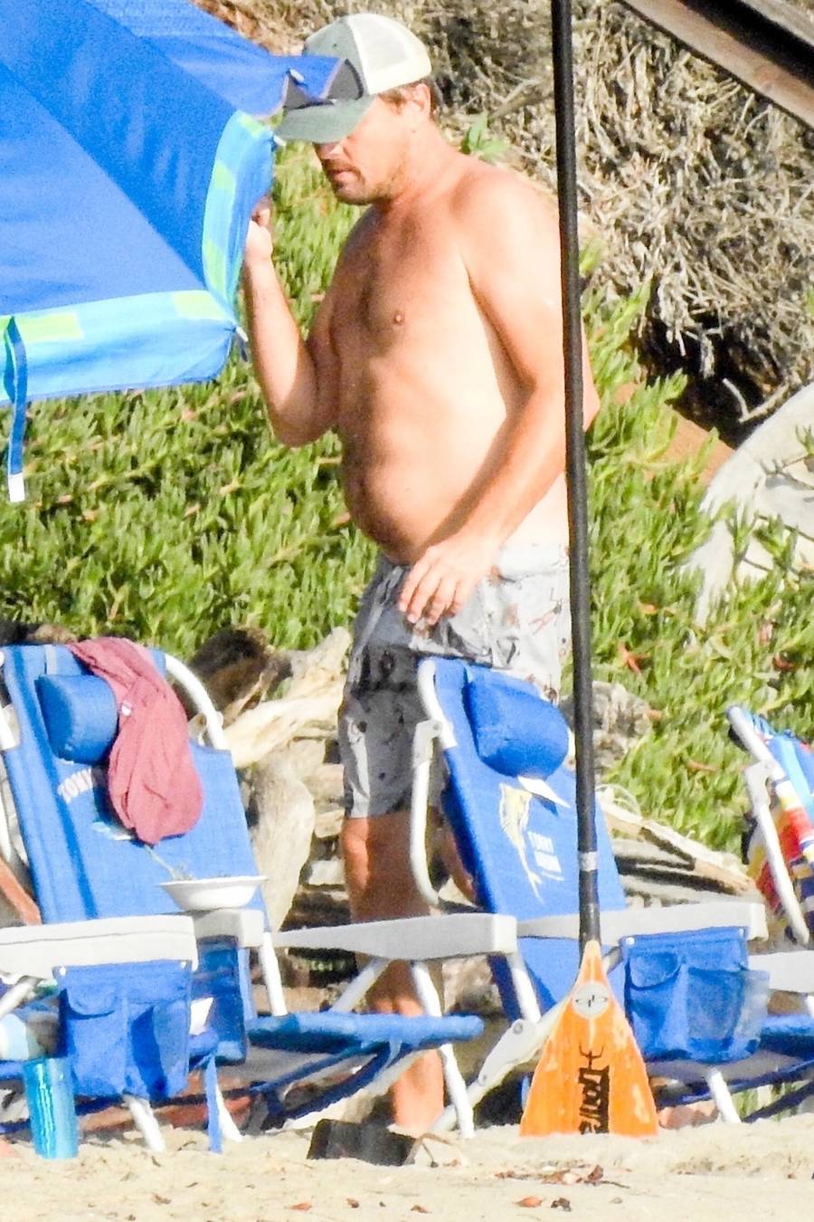 Leonardo DiCaprio na plaży, fot. Forum