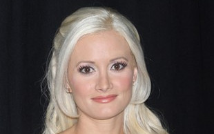 Holly Madison wpadła na imprezę Kim Kardashian (FOTO)