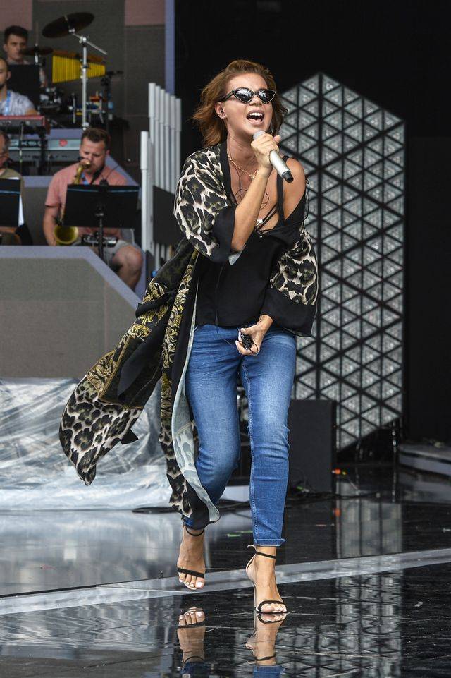 Edyta Górniak na próbie w Opolu z synem Allanem