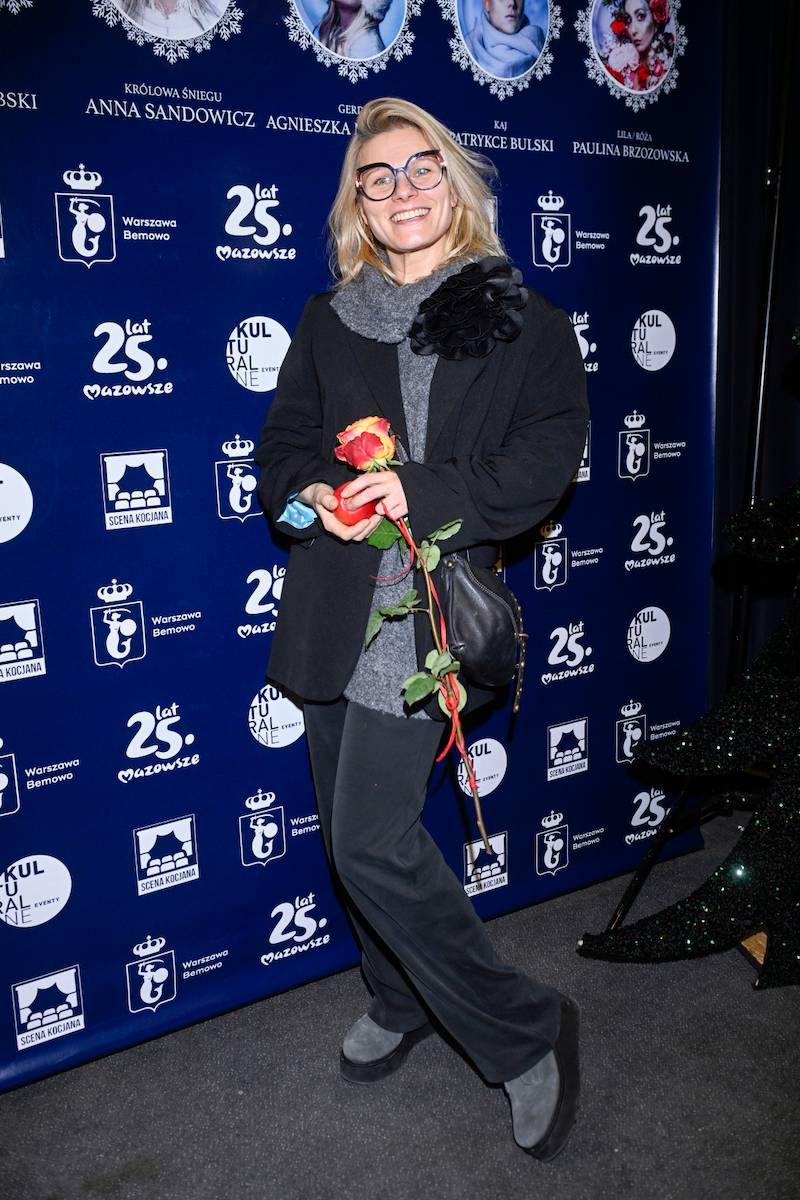 Gwiazdy ze swoimi dziećmi na spektaklu “Królowa śniegu”. Ola Kisio, Sebastian Cybulski, Agnieszka Mrozińska…