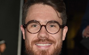 Mateusz Grzesiak – guru samorozwoju robi się lumberseksualny