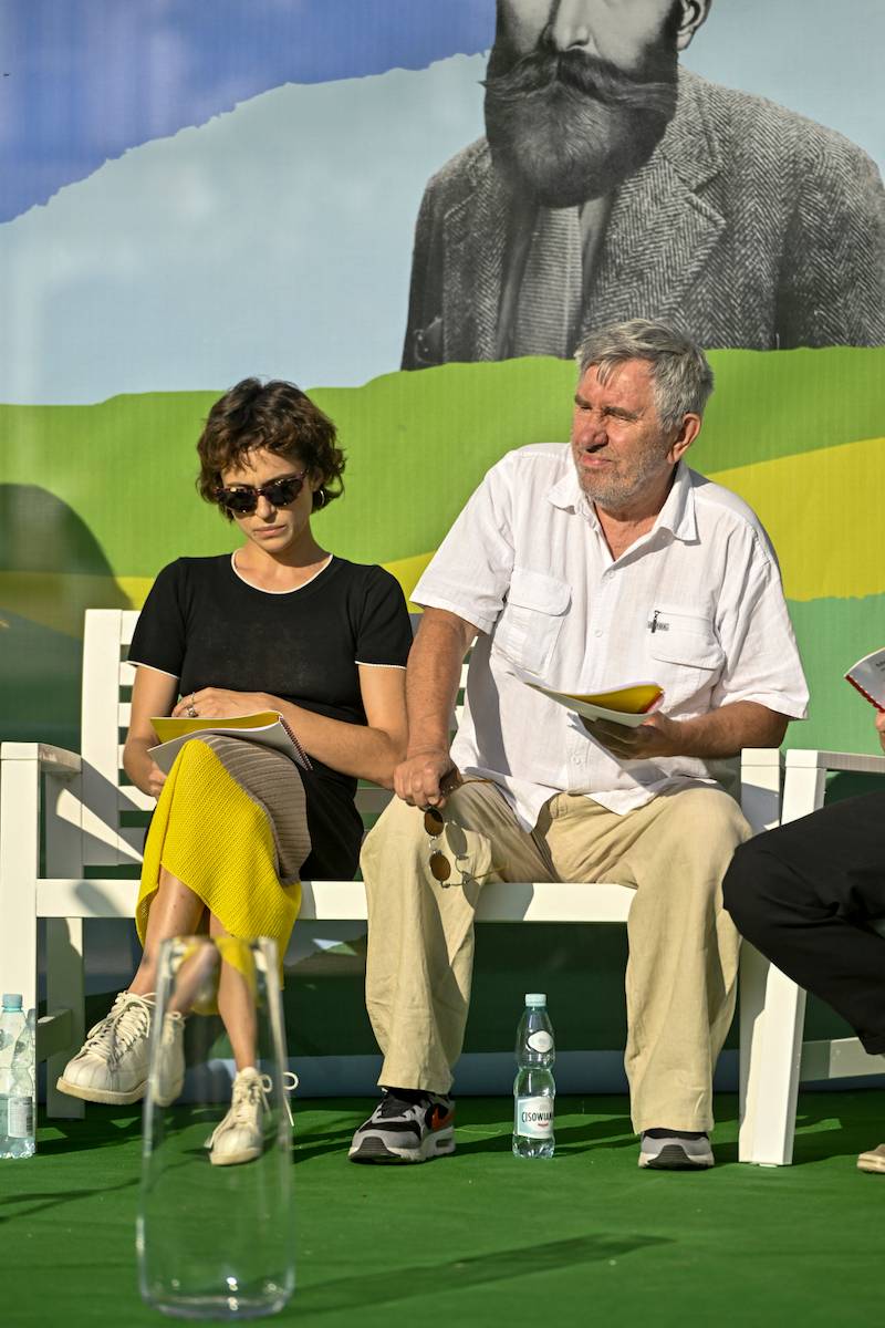 Aktorzy na imieninach Jana Kochanowskiego. Po 2 latach Magdalena Walach pojawiła się publicznie