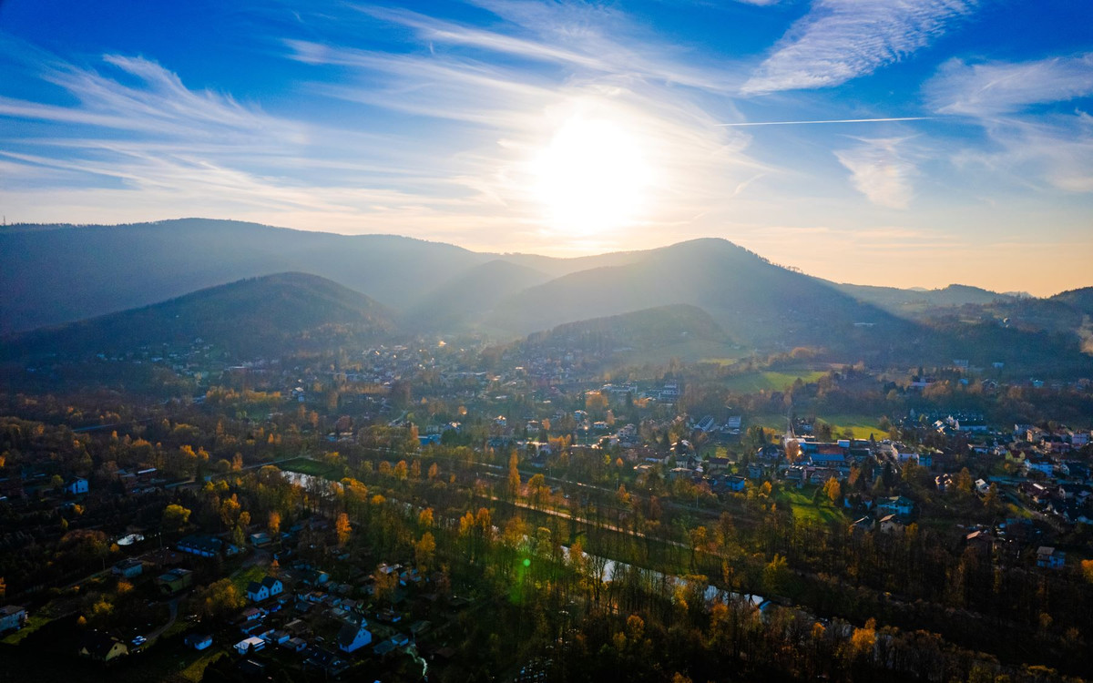 Atrakcje turystyczne w Wiśle – ciekawe miejsca, szlaki i sportowe atrakcje