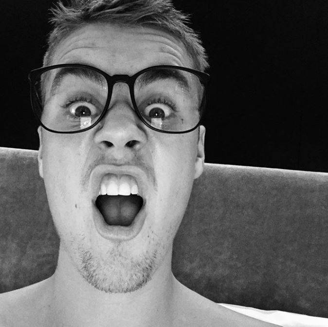 Justin Bieber  chce zmienić płeć? Jest w przebraniu KOBIETY!