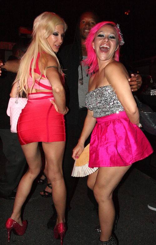 Gwiazdka porno na imprezie