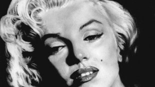 Kozetka Marilyn Monroe zostanie wystawiona na sprzedaż