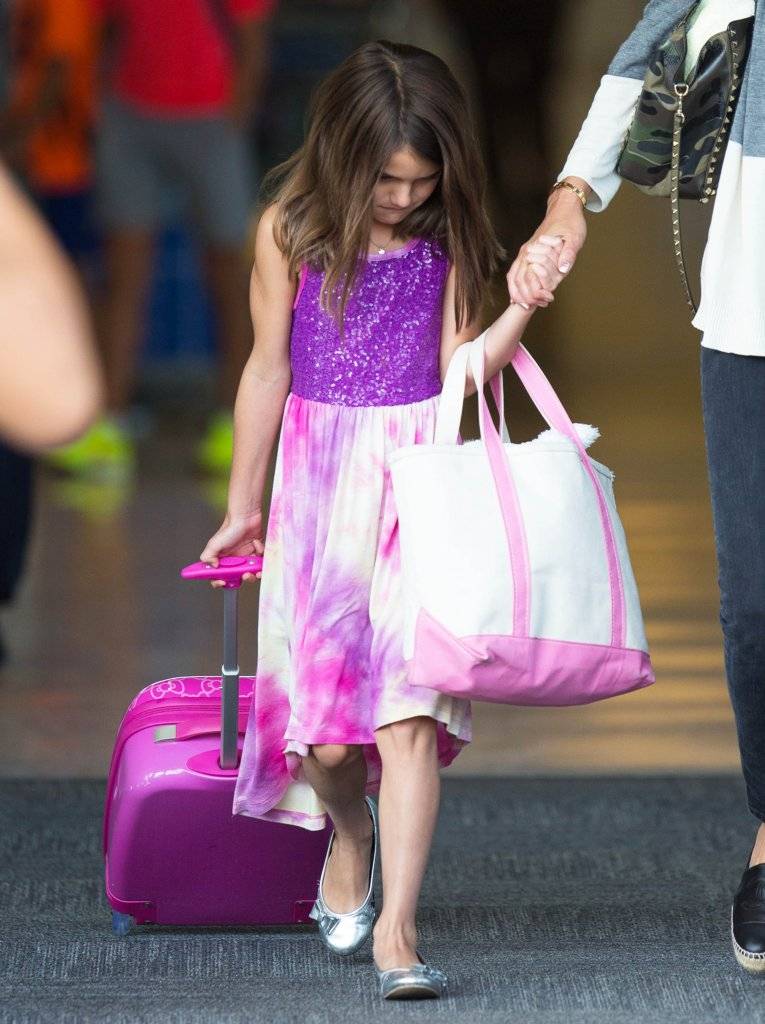 Suri Cruise – w 2016 roku córka Toma Cruise’a i Katie Holmes skończyła 10 lat