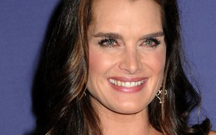 Brooke Shields – ikona seksu zaczyna się sypać (FOTO)
