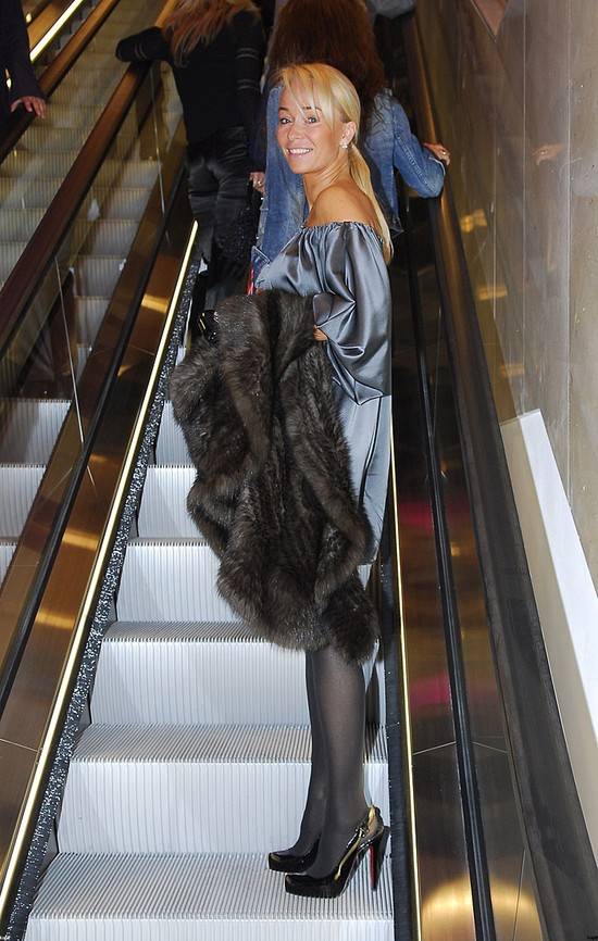 Jak kiedyś ubierała się Joanna Przetakiewicz?