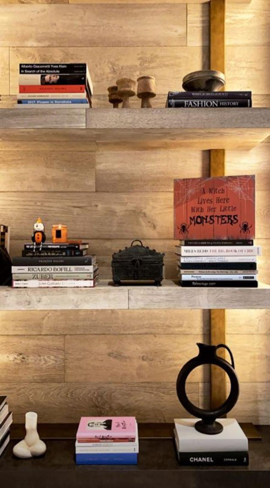 Dekoracje Kylie Jenner na Halloween. 