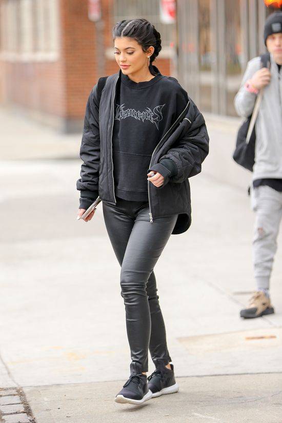 Sprawdź, czy masz takie same wymiary jak Kylie Jenner!