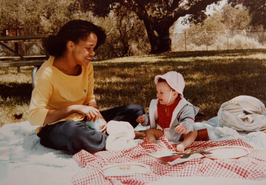 HIT! NOWE, niepublikowane NIGDY zdjęcia z albumu rodzinnego Meghan Markle – pokazał je ojciec księżnej, Thomas