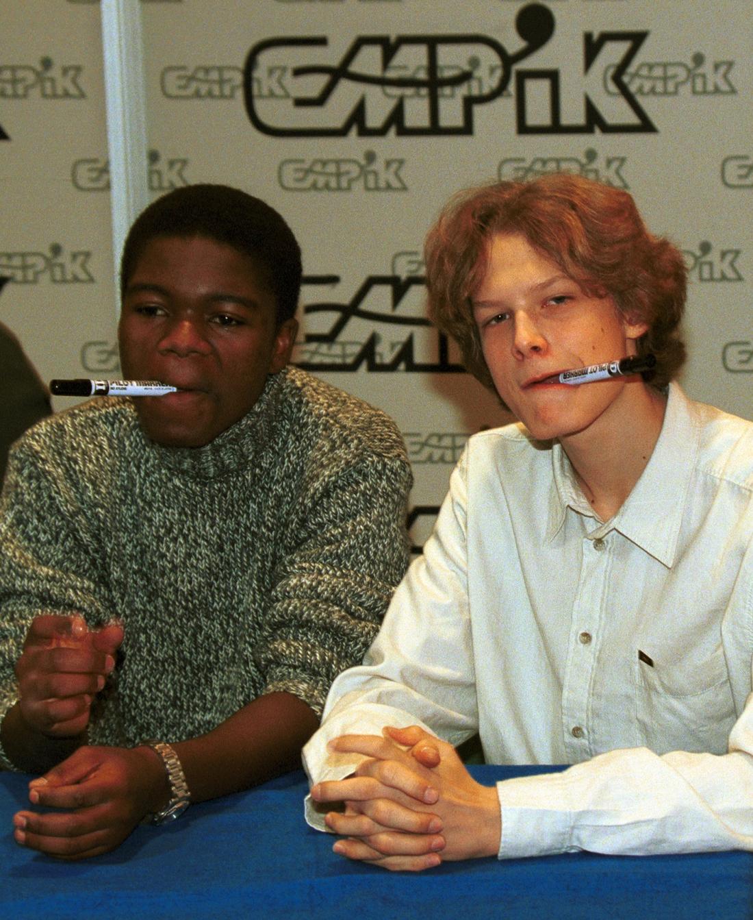 Adam Fidusiewicz, Mzwandile Ngubeni na premierze "W pustyni i w puszczy". 