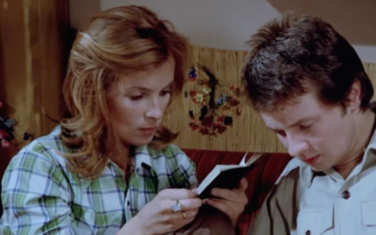 Zagrała Anię w “Daleko od szosy”, później zniknęła z ekranów. To się teraz z nią dzieje