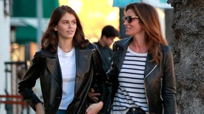 17-letnia Kaia Gerber z mamą, Cindy Crawford na zakupach (ZDJĘCIA)