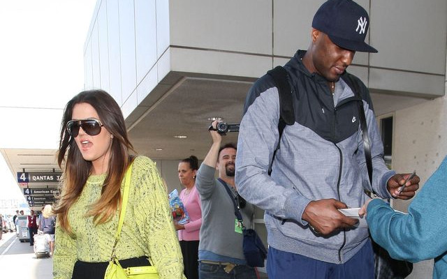Khloe Kardashian i Lamar Odom okradli fundację…