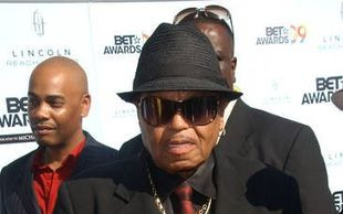 Joe Jackson: Michael wart jest więcej martwy!